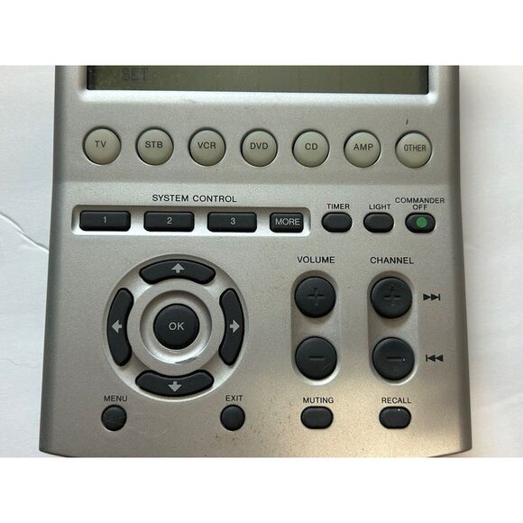 SONY (RM-AV3000) Integrated 18‎ Component Universal Remote Commander Works - Picture 2 of 5